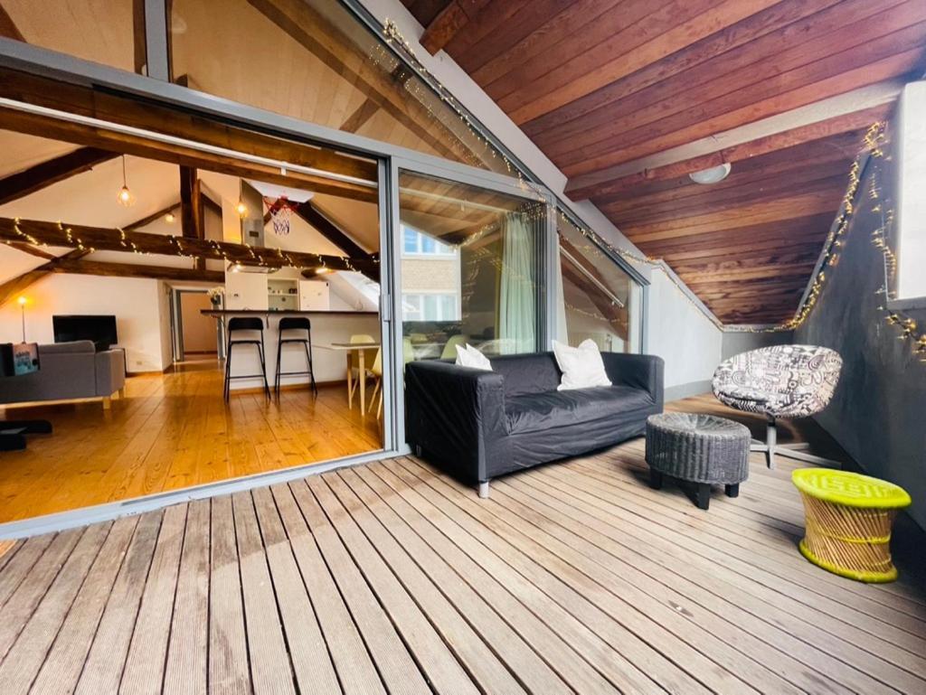 Apartamento Down Town Spacious Loft With Private Parking